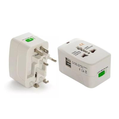 Adaptador Universal Tomada Para Viagem Com Porta USB