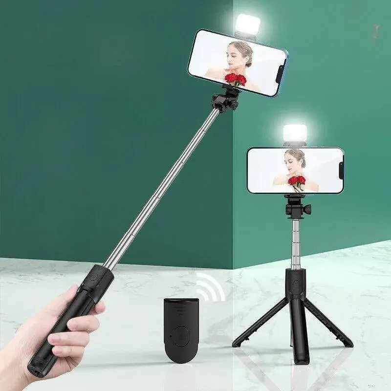 Bastão de Selfie Bluetooth Sem Fio Tripé Com Luz LED