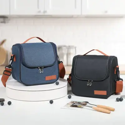 Bolsa Térmica Lancheira Com Alça Ajustavel