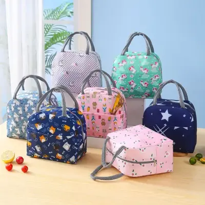 Bolsa Térmica Lancheira Escolar Marmita Com Alça Estampas Sortidas