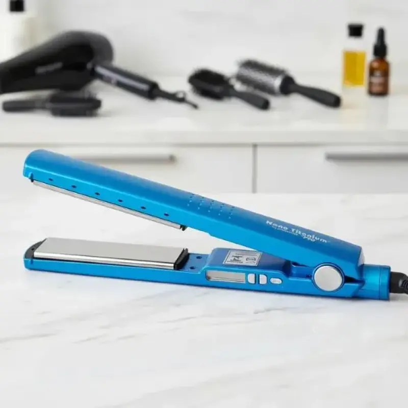 Chapinha Prancha de Cabelo Nano Titanium 450°F 230°C Bivolt