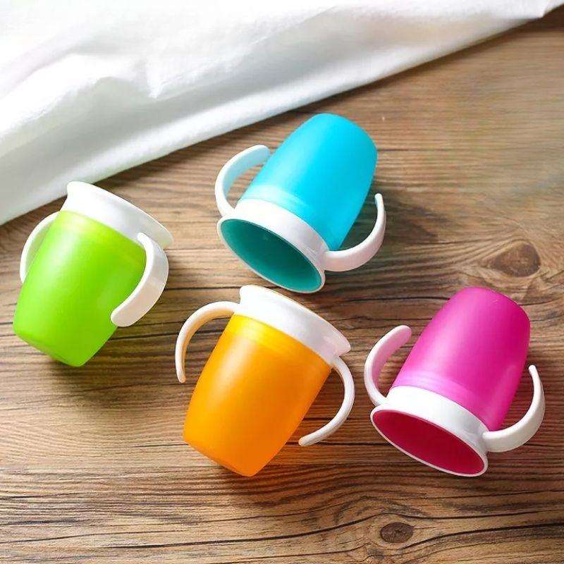 Copo Anti-Vazamento Treinamento Bebê 360° Com Alça – 200ML