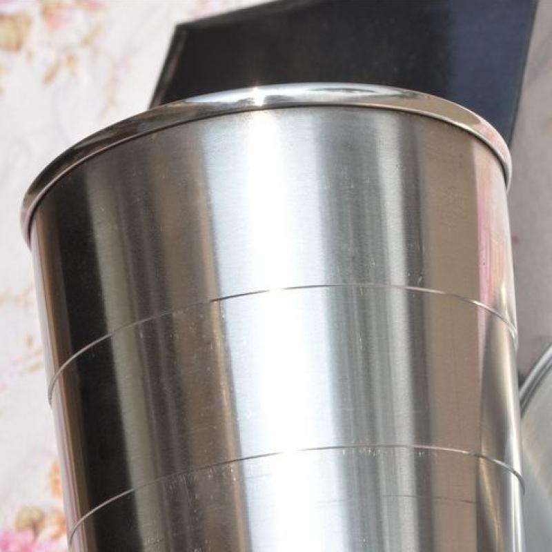 Copo de Inox Portátil Retrátil com Tampa Chaveiro 250ml