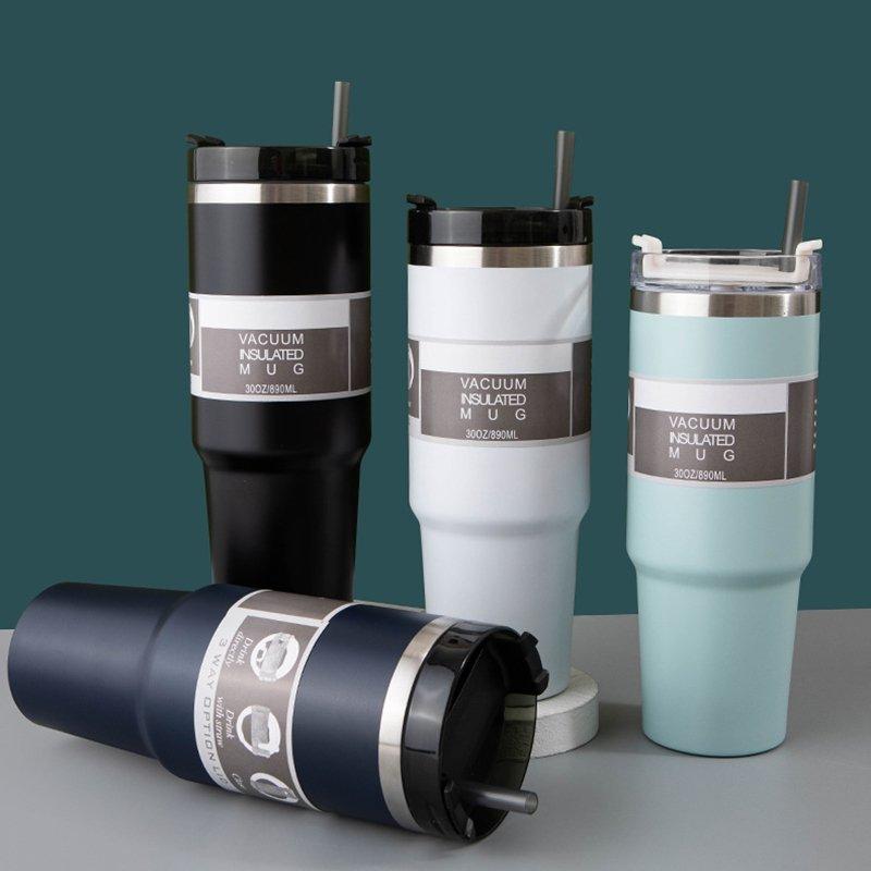 Copo Térmico Com Tampa e Canudo 890ML – Cor Sortida