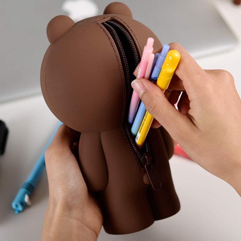 Estojo Lápis Caneta Necessaire e Porta Treco de Silicone Line Friends Brown
