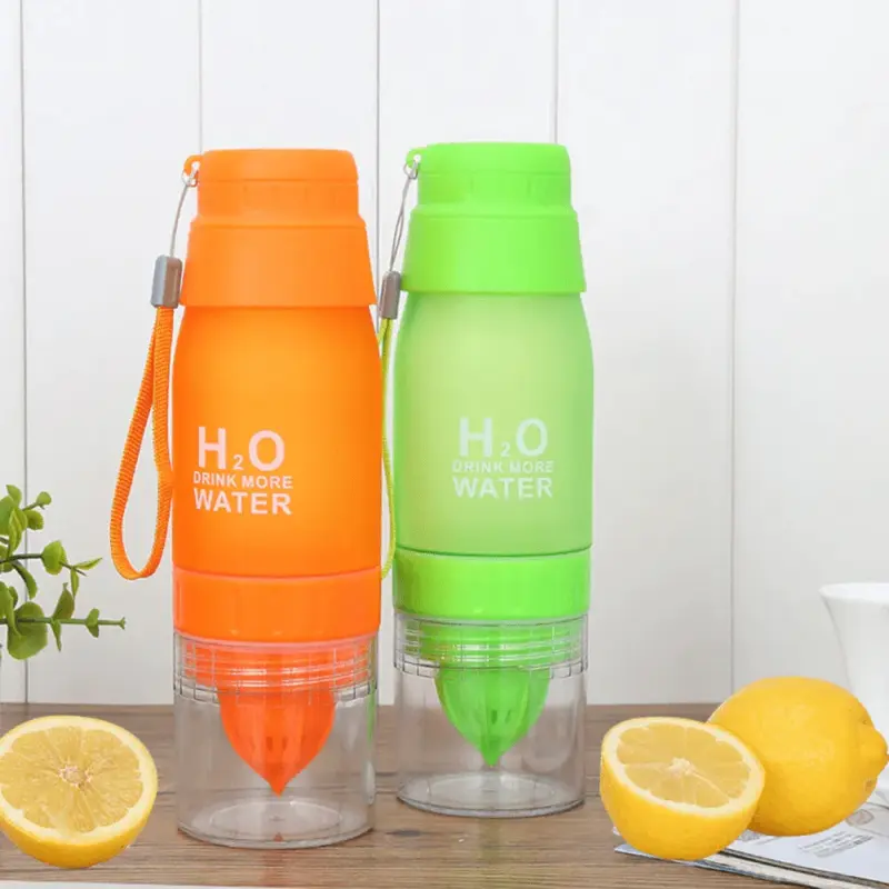 Garrafa Detox com Infusor Espremedor Chá e Futas – 650ml