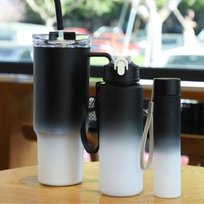 Kit Garrafa Copo Squeeze com Alça – 03 Peças