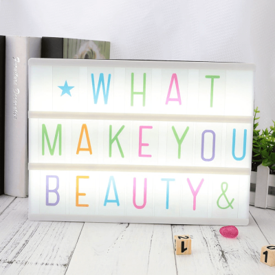 Letreiro Quadro Led Light Box Cinema com 96 Letras Coloridas