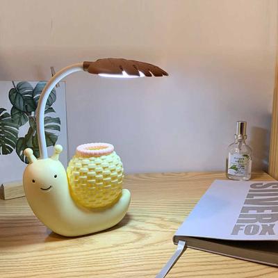 Luminária Mesa Abajur Caracol com Porta Canetas e Led Recarregável