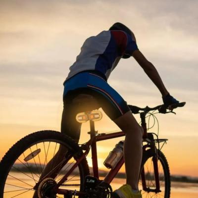 Luz Traseira para Bicicleta com Comando Remoto