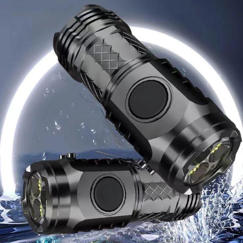 Mini Lanterna Pequena Portatil LED Recarregável