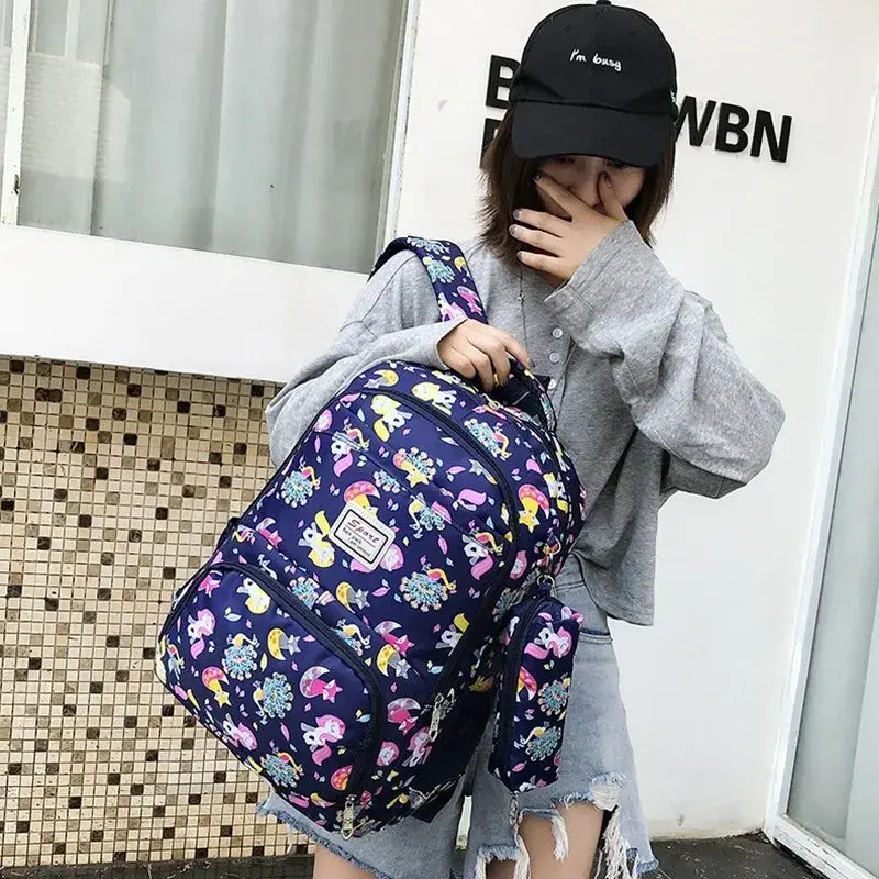 Mochila Escolar Com Estojo Estampada A Prova D’Agua