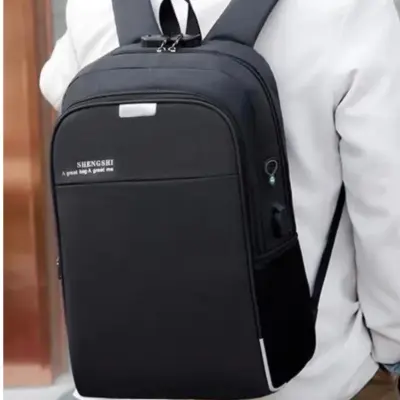 Mochila Notebook Anti Furto Com Cadeado E Entrada Fone De Ouvido E USB
