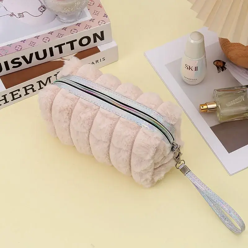 Estojo Necessaire Feminino Pelúcia Escolar Maquiagem