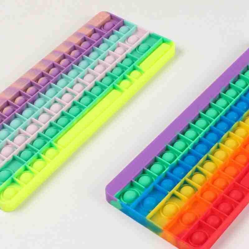 Pop It Teclado Fidget Toys Letras e Números Anti Stress